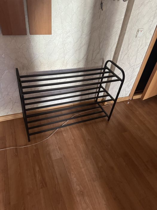 Продам полку для обуви