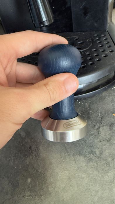 Aparat de cafea Delonghi