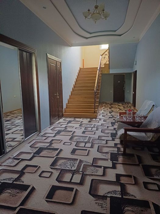 Продается СВОЙ просторный 3-этажный дом рядом с Ботаническим садом!