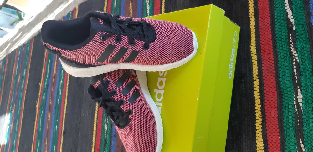 Маратонки Adidas за момиче