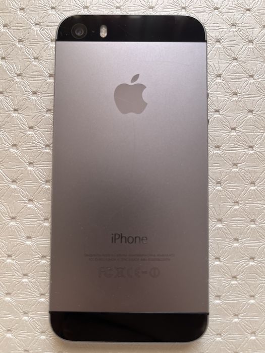 Продам iPhone 5S 32Gb