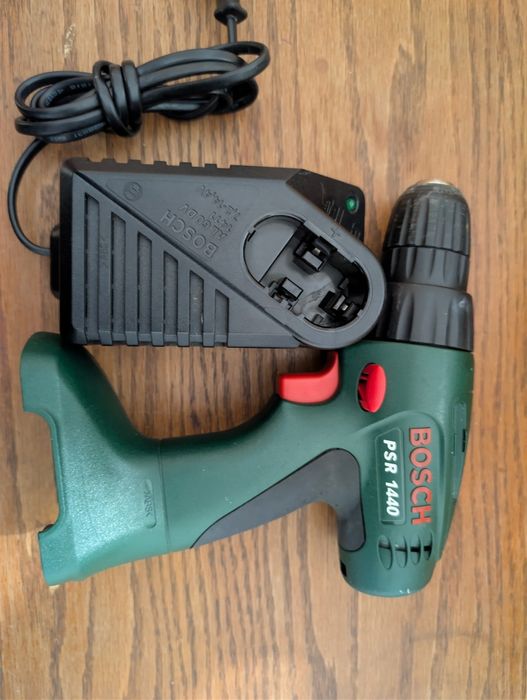 Bosch PSR 1440 ca nouă