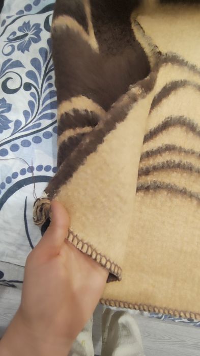 Одеяло из верблюжьей шерсти