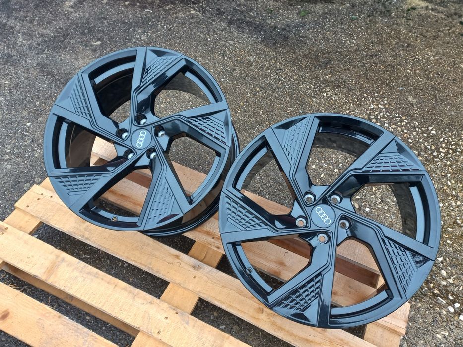 18"Audi Rs 2026 A3 A4 A5 A6 A7 A8 Q2 Q3 Q5 8ж ет35 Чисто Нови
