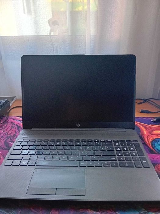 laptop hp 250 8gb