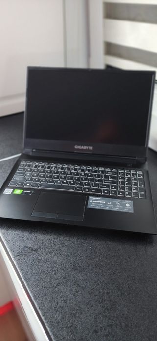 Laptop gaming Gigabyte G5 KC