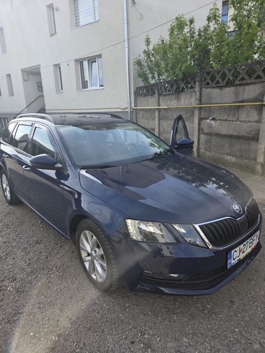 Vând skoda octavia model 3 break