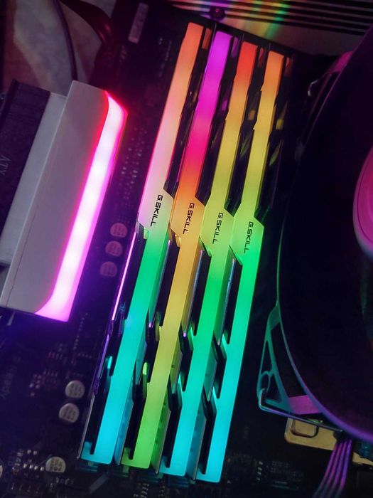 32GB DDR4 3600Mhz CL16 - G.Skill TridentZ Neo RGB