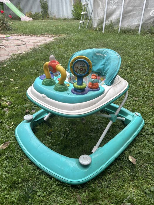 Детские ходунки.