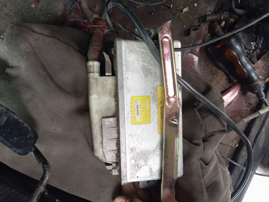 Ауди 100 с3 блок управления, и разные