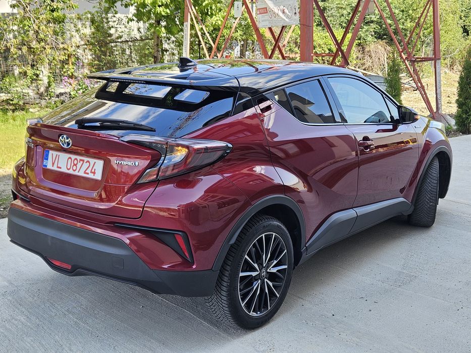 2017 Toyota C-HR 1.8 hibrid, full LED / Rate