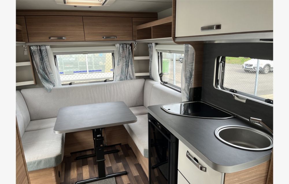 De inchiriat Rulote / caravana 2022, 4 sau 6 locuri, de inchiriat. Rul