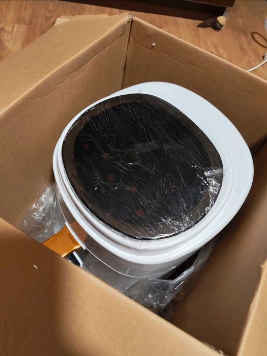 Vând airfryer tefal 1.6 L- Gătește rapid și sănătos