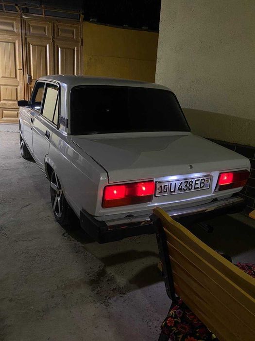 Vaz 2107 sotiladi xolati ideal