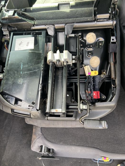 Рекаро седалки за Ауди а6 ц5