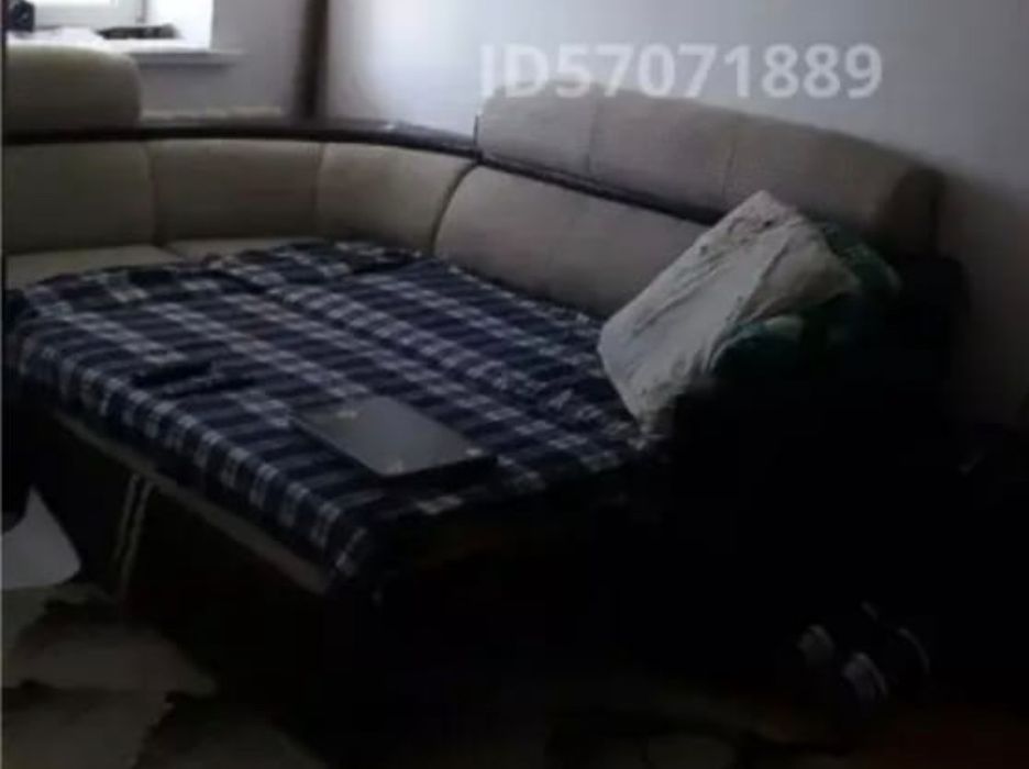 Диван угольный для гостиной