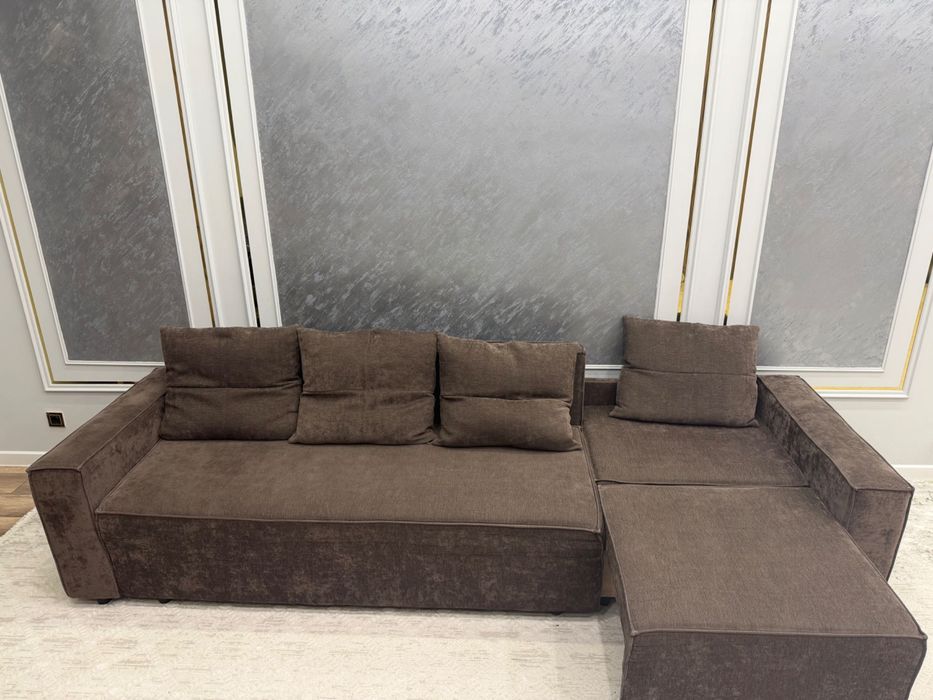 Диван для гостевой комнаты