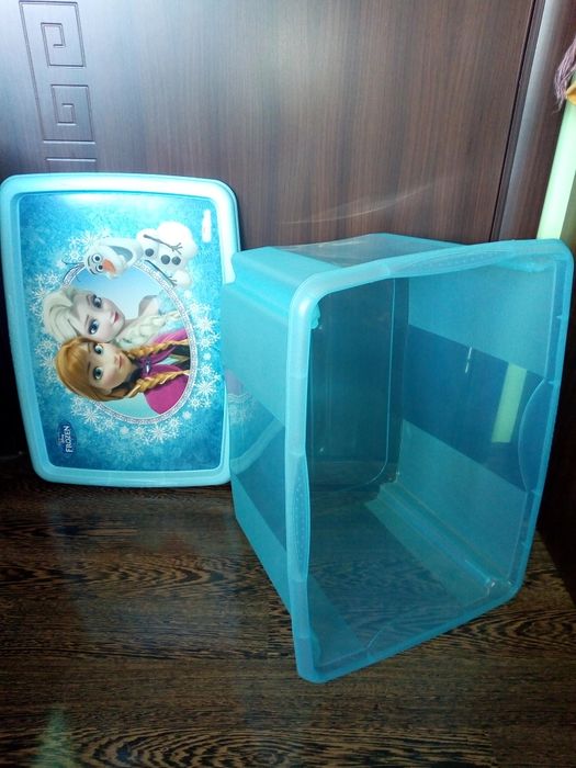 Големи кутии за съхранение FROZEN и STAR WARS/прозрачни кутии