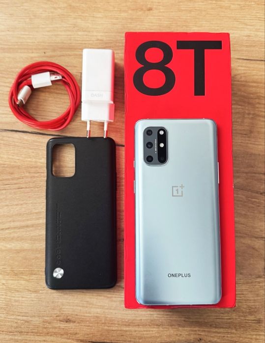 Продам Oneplus 8T