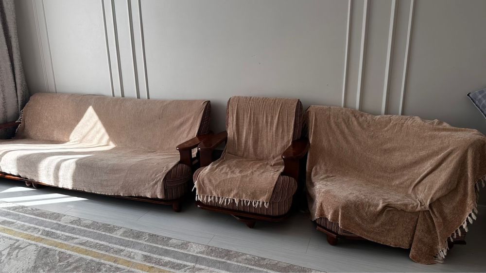 Продается диван и кресло