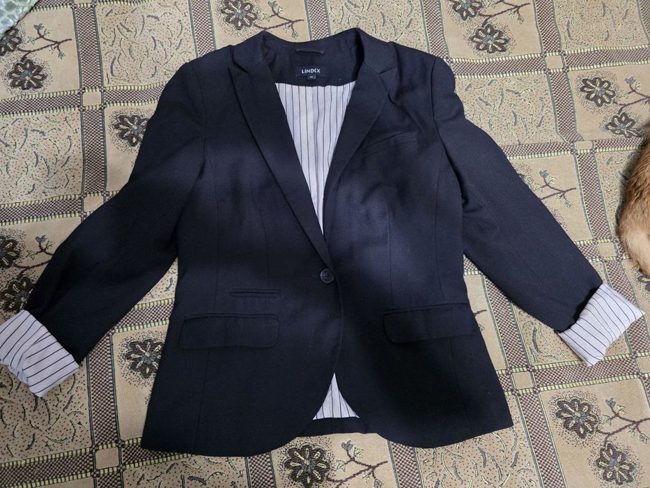 Продам кожаный плащ. 46 р-р