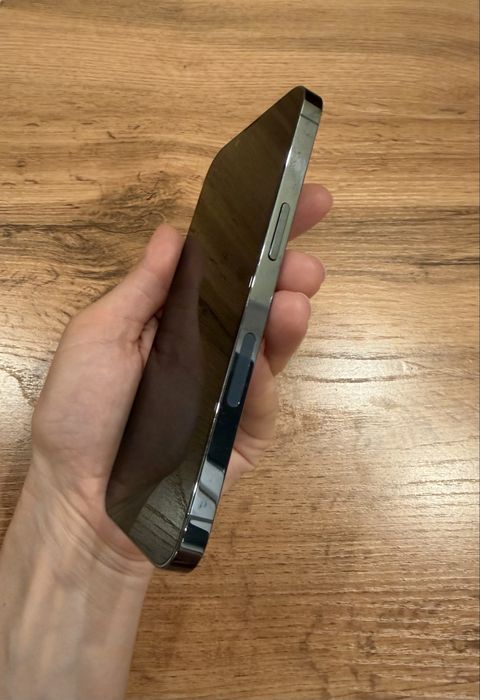 Продам iphone 13 Pro 256 gb