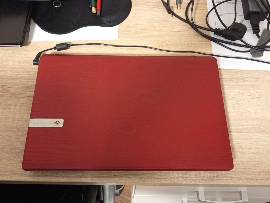 Лаптоп Packard Bell