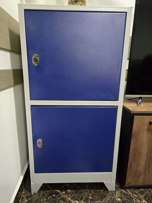 Сейф металлический