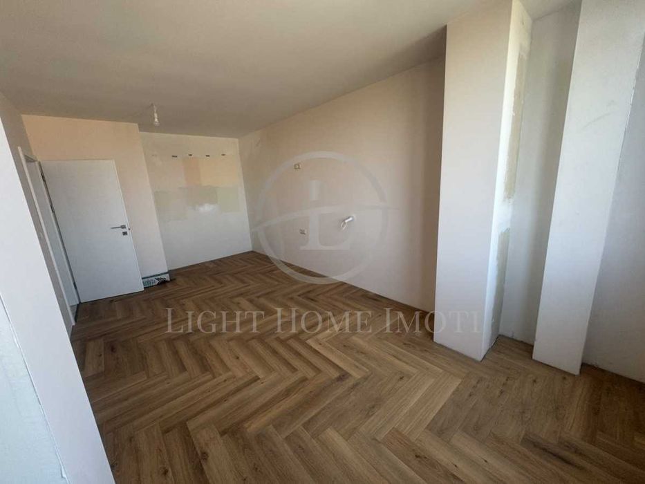 Продава се Тристаен апартамент в Пловдив, Център - 160 кв.м за 1675 €/кв.м - Снимка #7