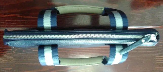 Барсетка для стильных!