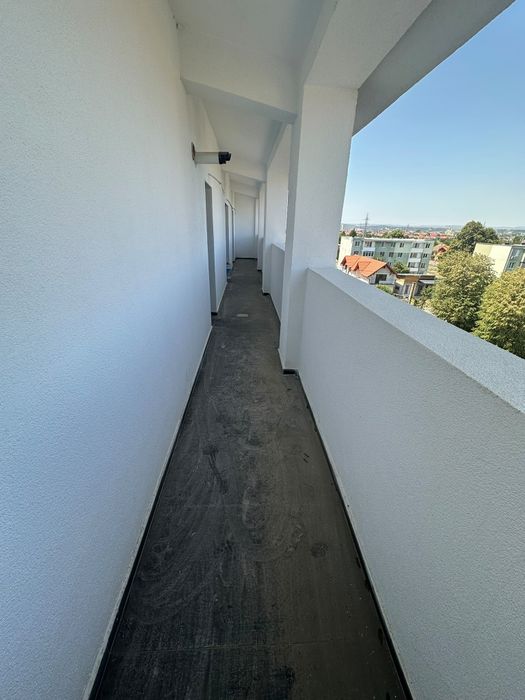 Vând apartament str Retezatului 2