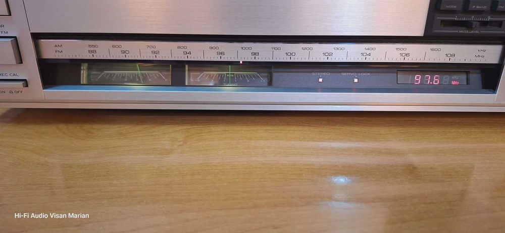 Tune Kenwood KT-1100