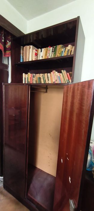 Se vinde set mobila veche