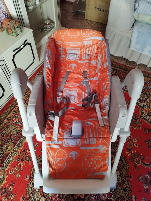 Стульчик для кормления