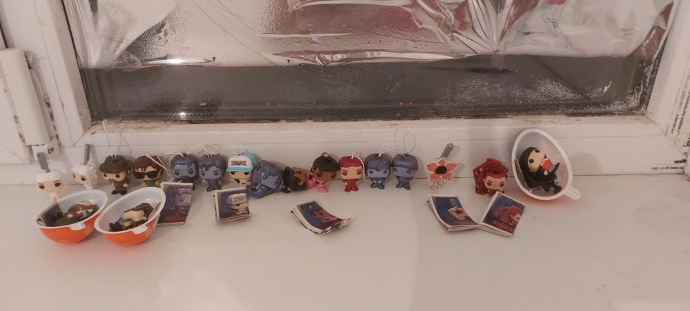 Фигурки киндер джой осд