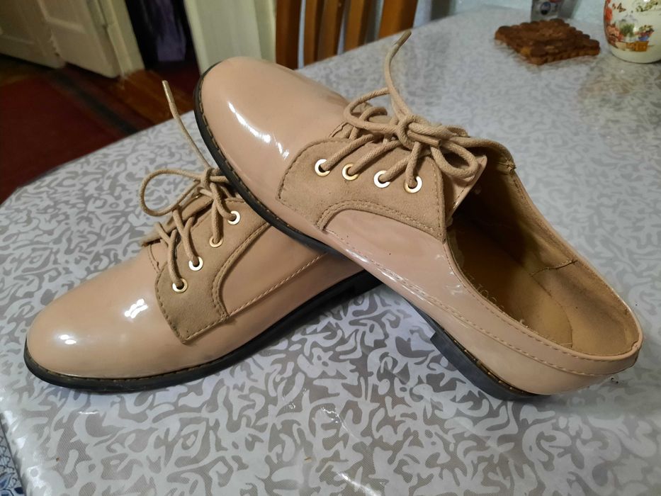 Продам Женские  туфли