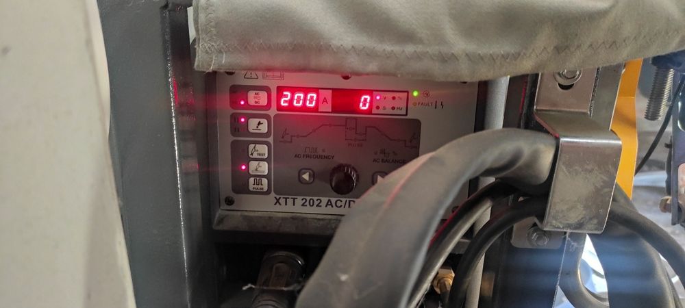 Vand TIG AC/DC 200A 200Hz sudeaza aluminiu!!!
