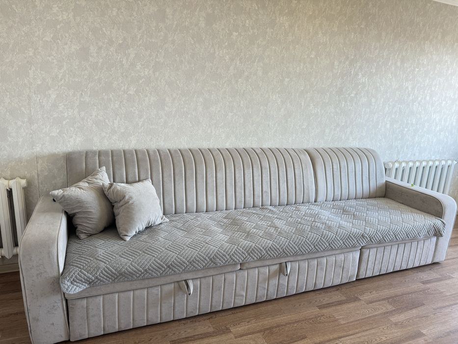 Продам раскладной диван 3,30