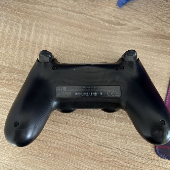 Продам PS4 Slim 1TB в Актобе