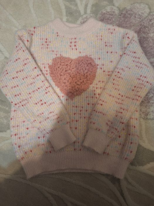 Pulover fetita 8-9 ani