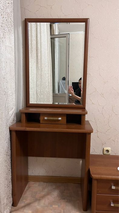 Туалетный столик