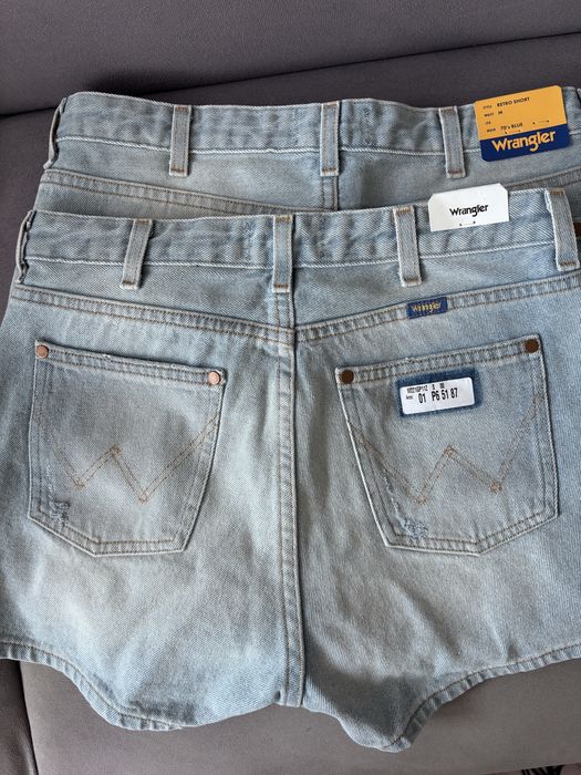 Нови къси панталонки wrangler С и М