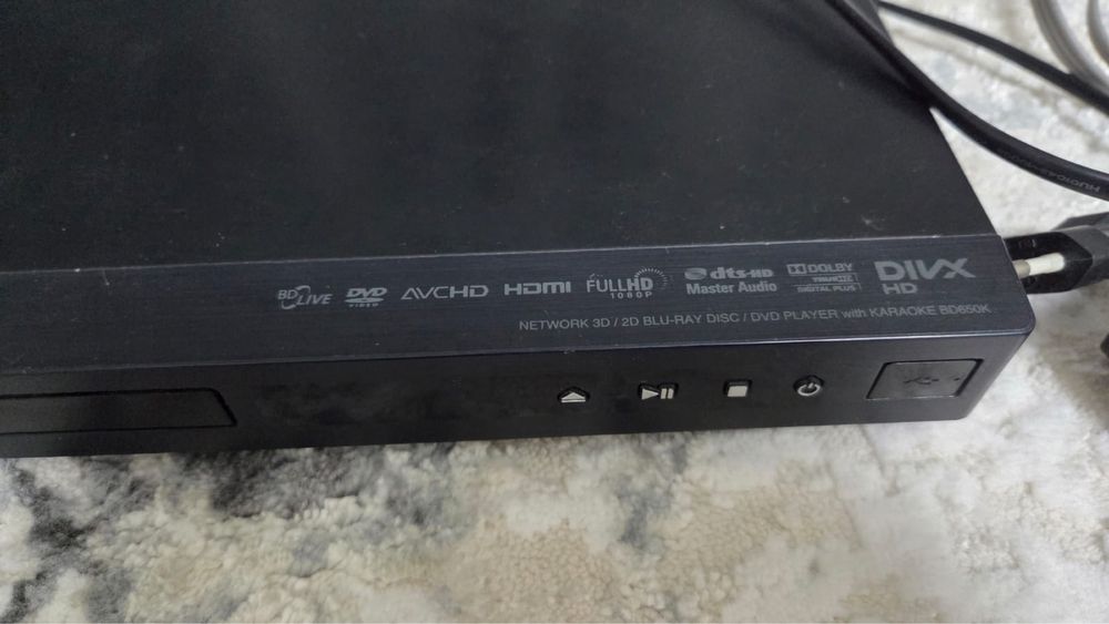 проигрыватель Blu-Ray