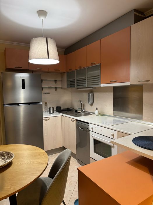 Дава се под наем Двустаен апартамент в София, Борово - 69 кв.м за 725 € - Снимка #1