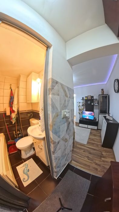 Închiriez apartament 2 camere