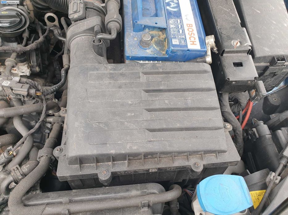 Corp Carcasa Filtru Aer Volkswagen Golf 7 1.6 TDI 2013 - 2017 Cod 5Q0129607S 5Q0129620B [K3609]