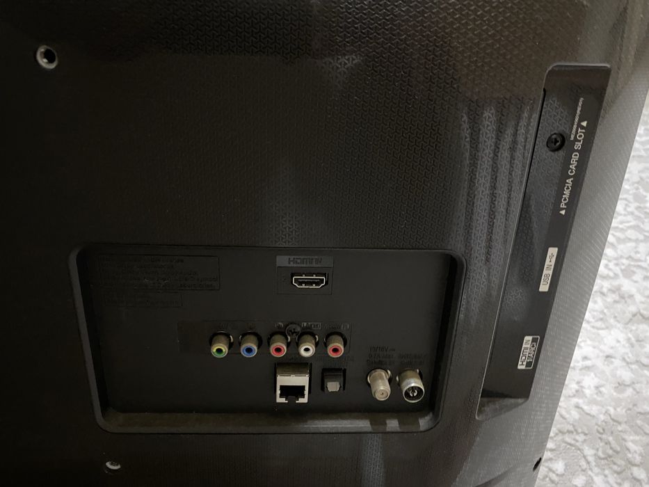 Телевизор lg в отличном состоянии