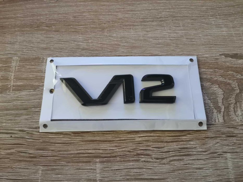 черна емблема Mercedes V12 стар фонт