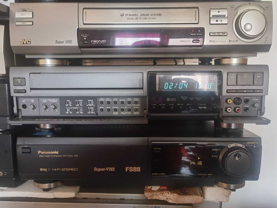 Videorecorder s-vhs Jvc hr-s 4700