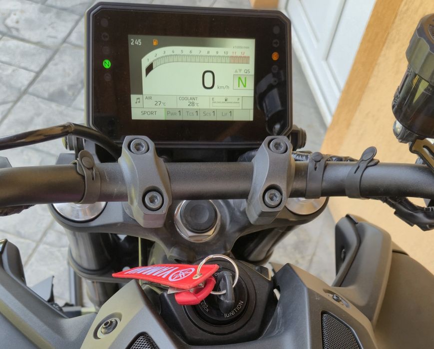 Yamaha MT 09 Tech Black (Model 2024, MTN 890)